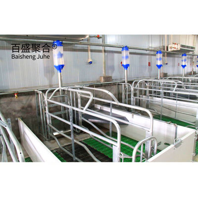 গরম ডুব Galvanized / পেইন্ট স্প্রে ইস্পাত কাঠামো জন্য গরু খামার গুদাম ফ্রেম হাউস