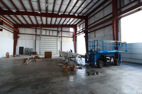 Large Span Hot Galvanized Agricultural Warehouse Made of Q235B/Q345B Low Carbon Steel লার্জ স্প্যান হট গ্যালভানাইজড কৃষি গুদাম Q235B/Q345B নিম্ন কার্বন ইস্পাত থেকে তৈরি