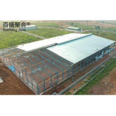 Painted Prefabricated Steel Frame Structural Warehouse Metal Building with Sliding Door পেইন্টড প্রিফ্যাব্রিকেটেড স্টিল ফ্রেম স্ট্রাকচারাল ওয়্যারহাউস মেটাল বিল্ডিং with Sliding Door