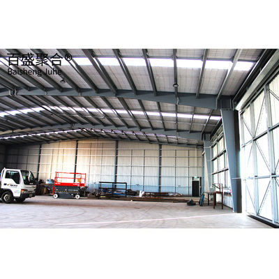 Painted Prefabricated Steel Frame Structural Warehouse Metal Building with Sliding Door পেইন্টড প্রিফ্যাব্রিকেটেড স্টিল ফ্রেম স্ট্রাকচারাল ওয়্যারহাউস মেটাল বিল্ডিং with Sliding Door