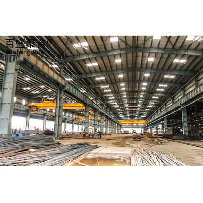 Painted Prefabricated Steel Frame Structural Warehouse Metal Building with Sliding Door পেইন্টড প্রিফ্যাব্রিকেটেড স্টিল ফ্রেম স্ট্রাকচারাল ওয়্যারহাউস মেটাল বিল্ডিং with Sliding Door